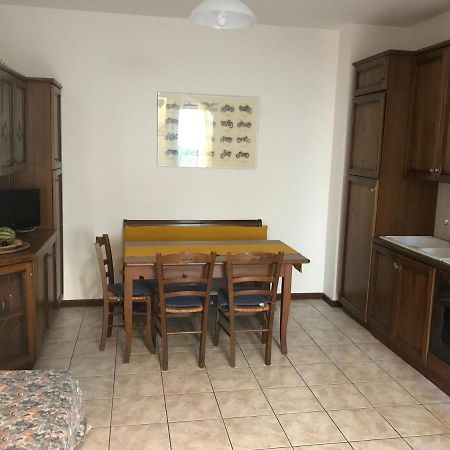 B&B " Guzzi - Inn " Манделло-дель-Ларио Экстерьер фото